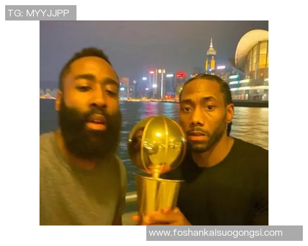 快船被轰32-4溃不成军！铁林主张买卖所有人：包含哈登和小卡